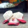 Gorra Crema y Roja